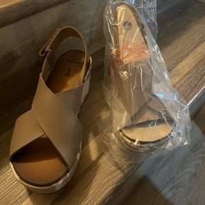 Clarks Stasha Hale wedge sandals